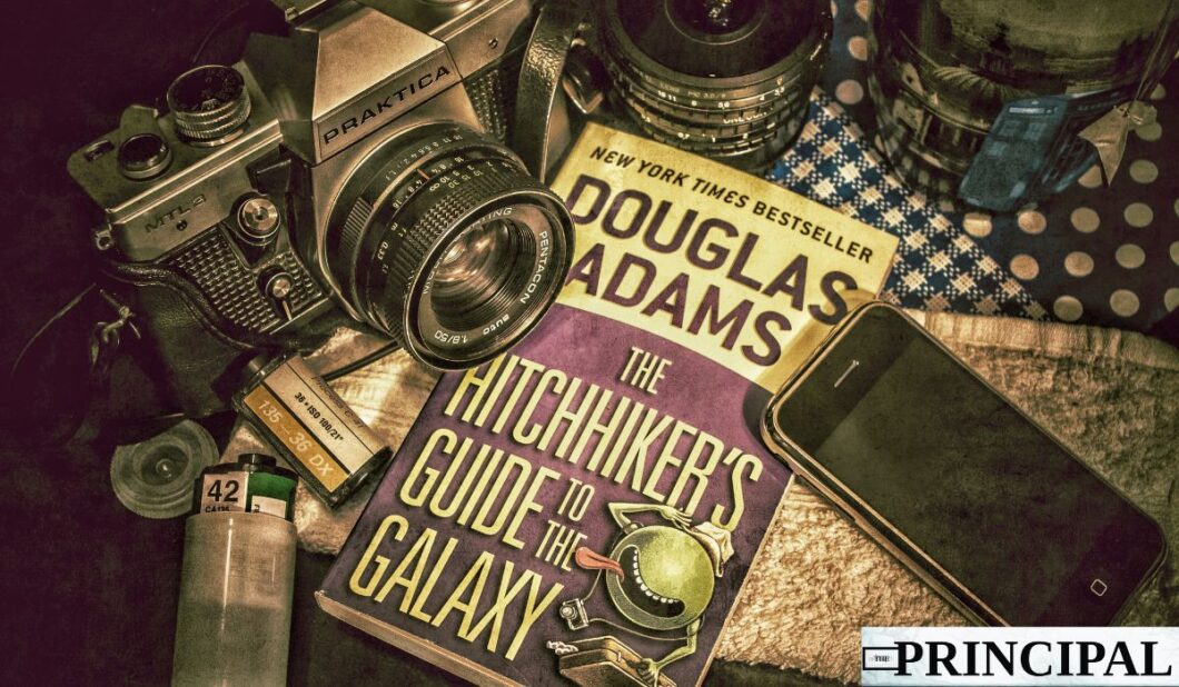 douglas adams - 4 consigli esistenziali